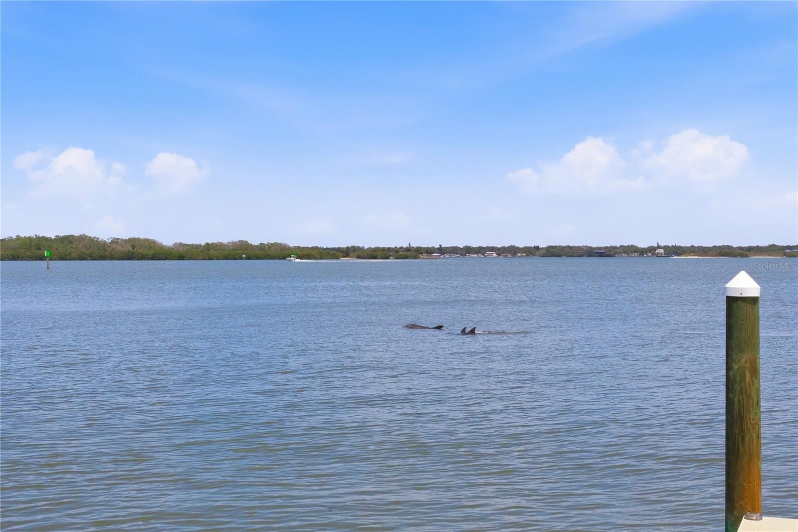 547 JOHNS PASS AVE, MADEIRA BEACH, FL, 33708