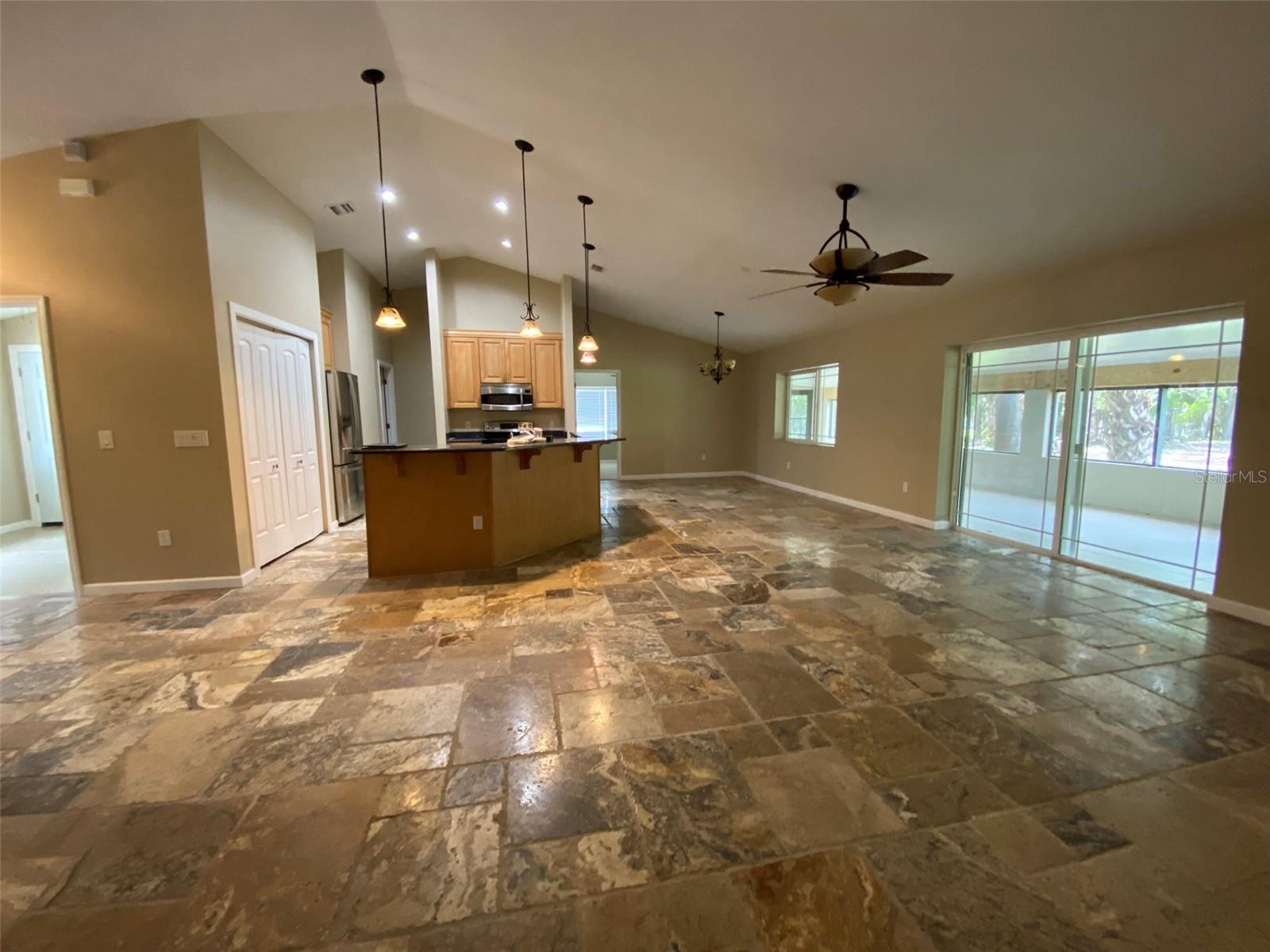 1800 COUNTY ROAD 426 N, OVIEDO, FL, 32765