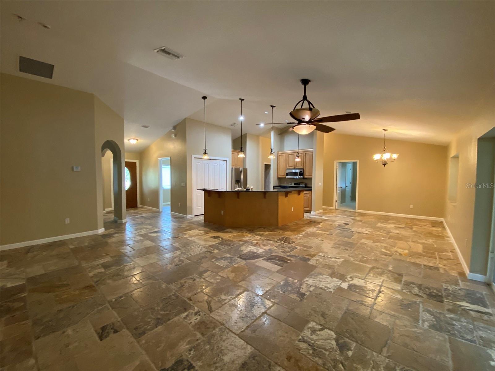 1800 COUNTY ROAD 426 N, OVIEDO, FL, 32765