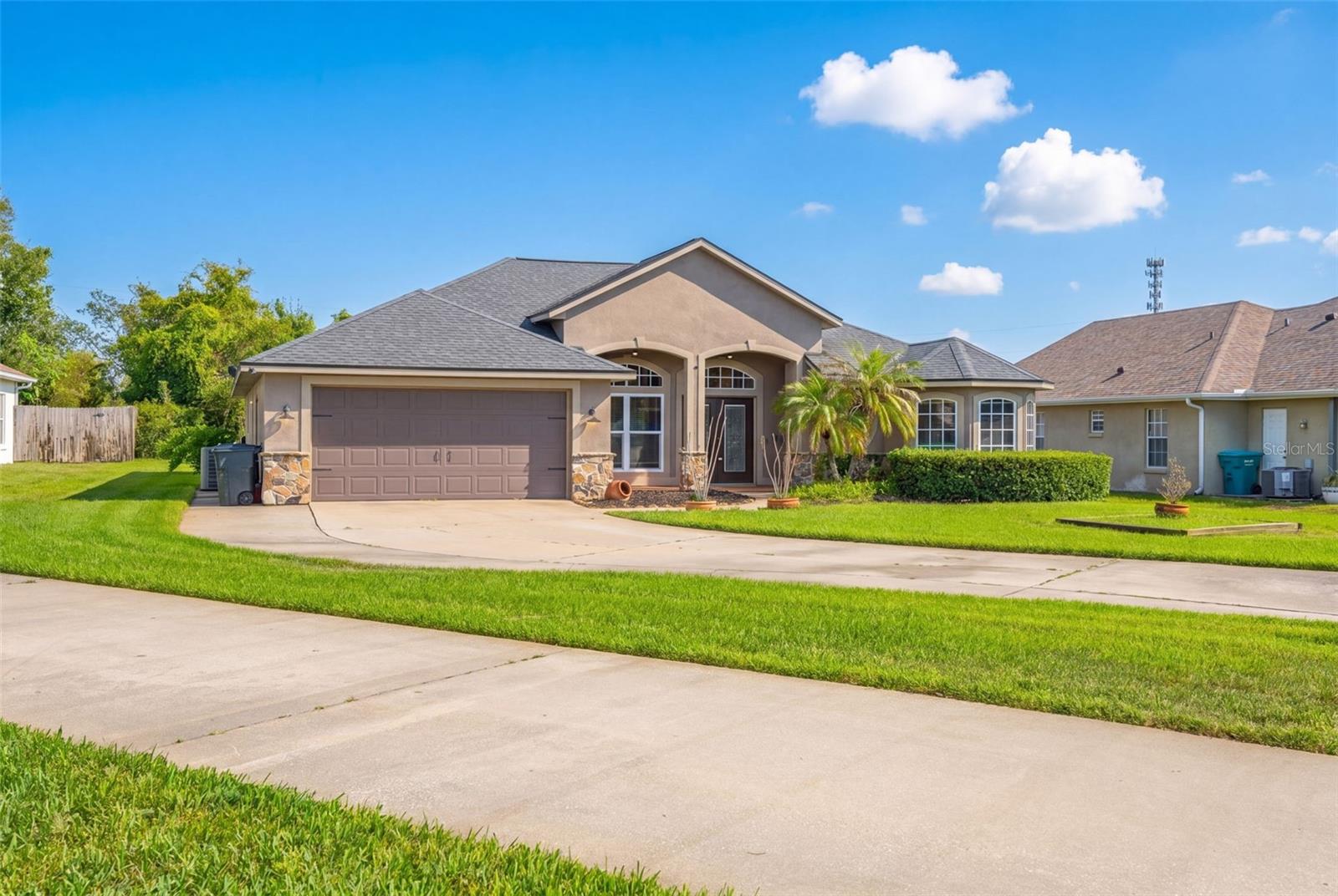 1302 PINE SONG DR, DELTONA, FL, 32725