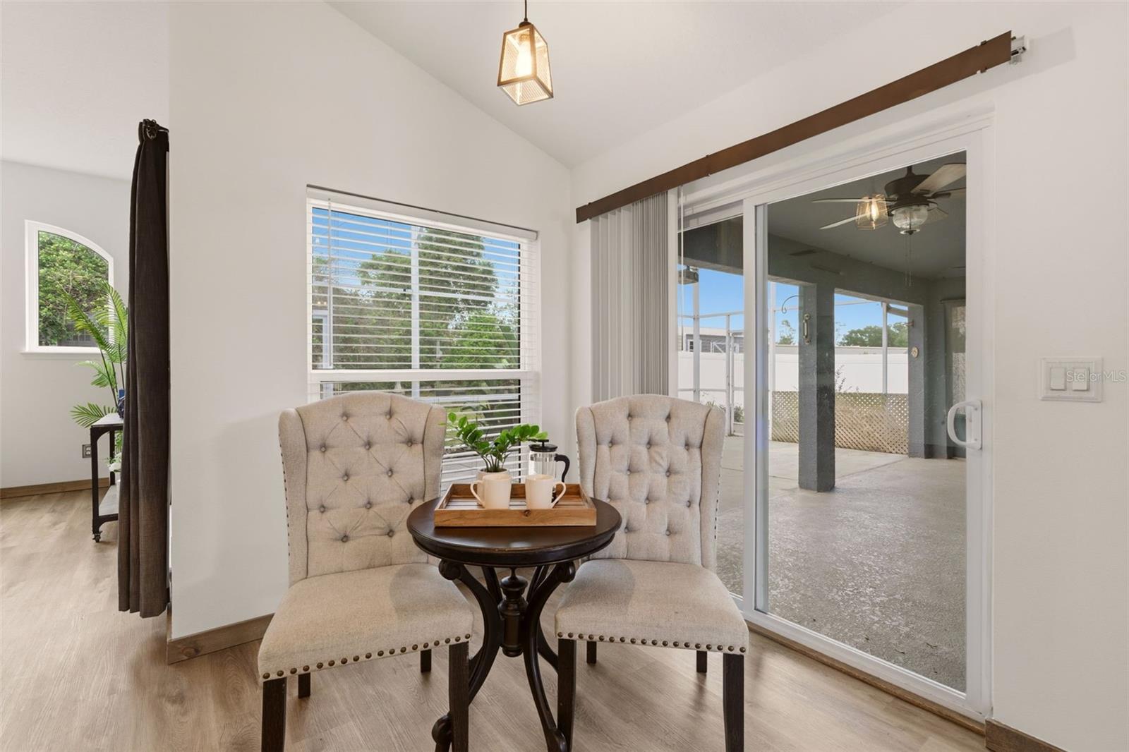 1302 PINE SONG DR, DELTONA, FL, 32725