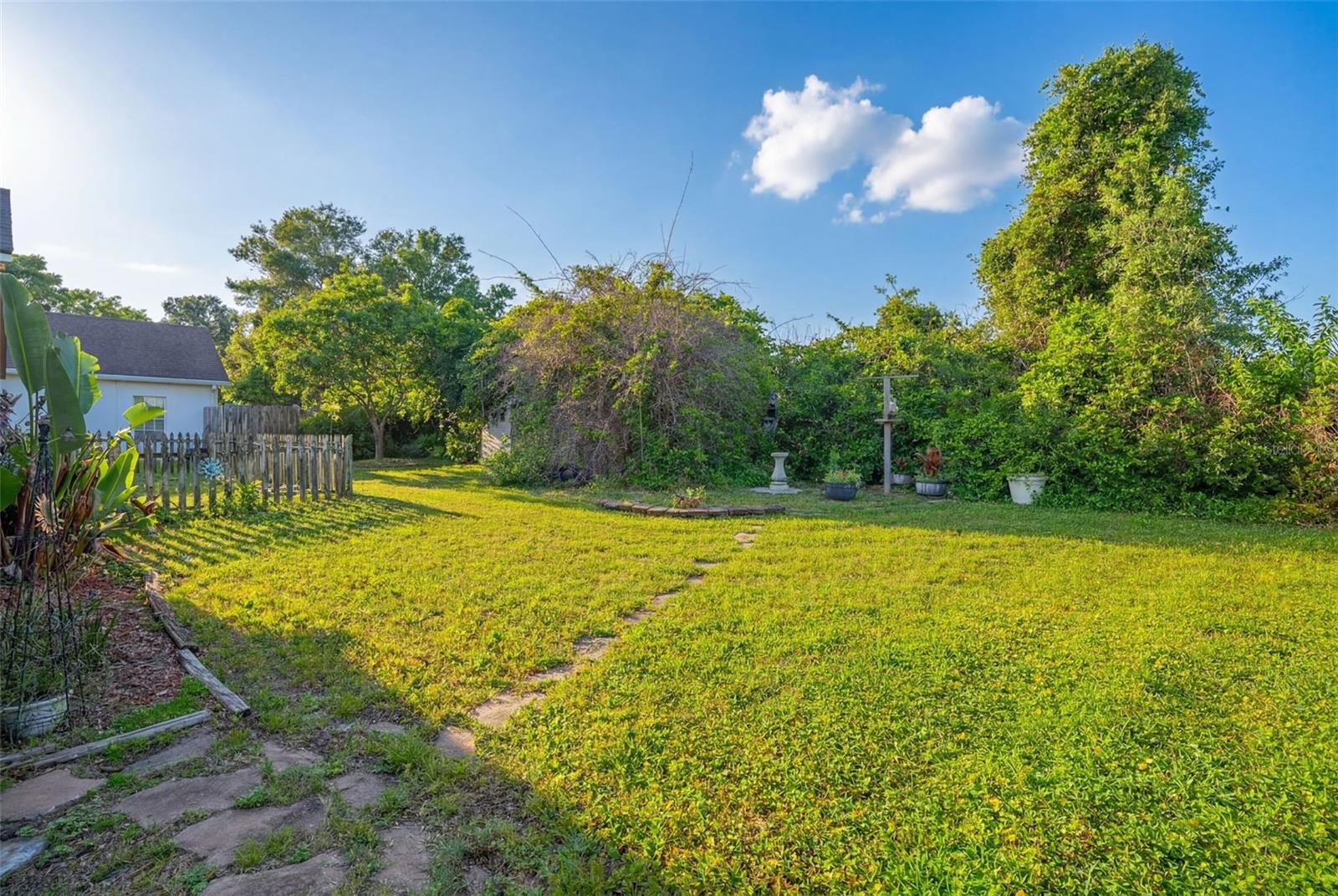1302 PINE SONG DR, DELTONA, FL, 32725