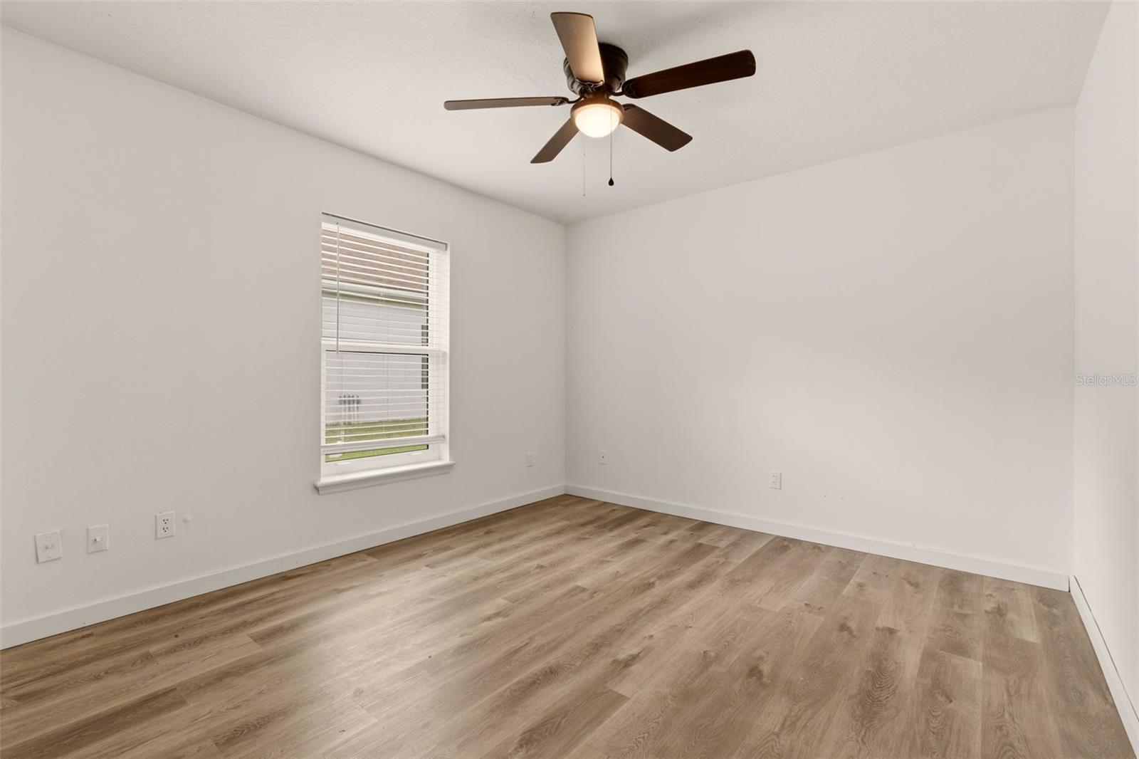 1302 PINE SONG DR, DELTONA, FL, 32725