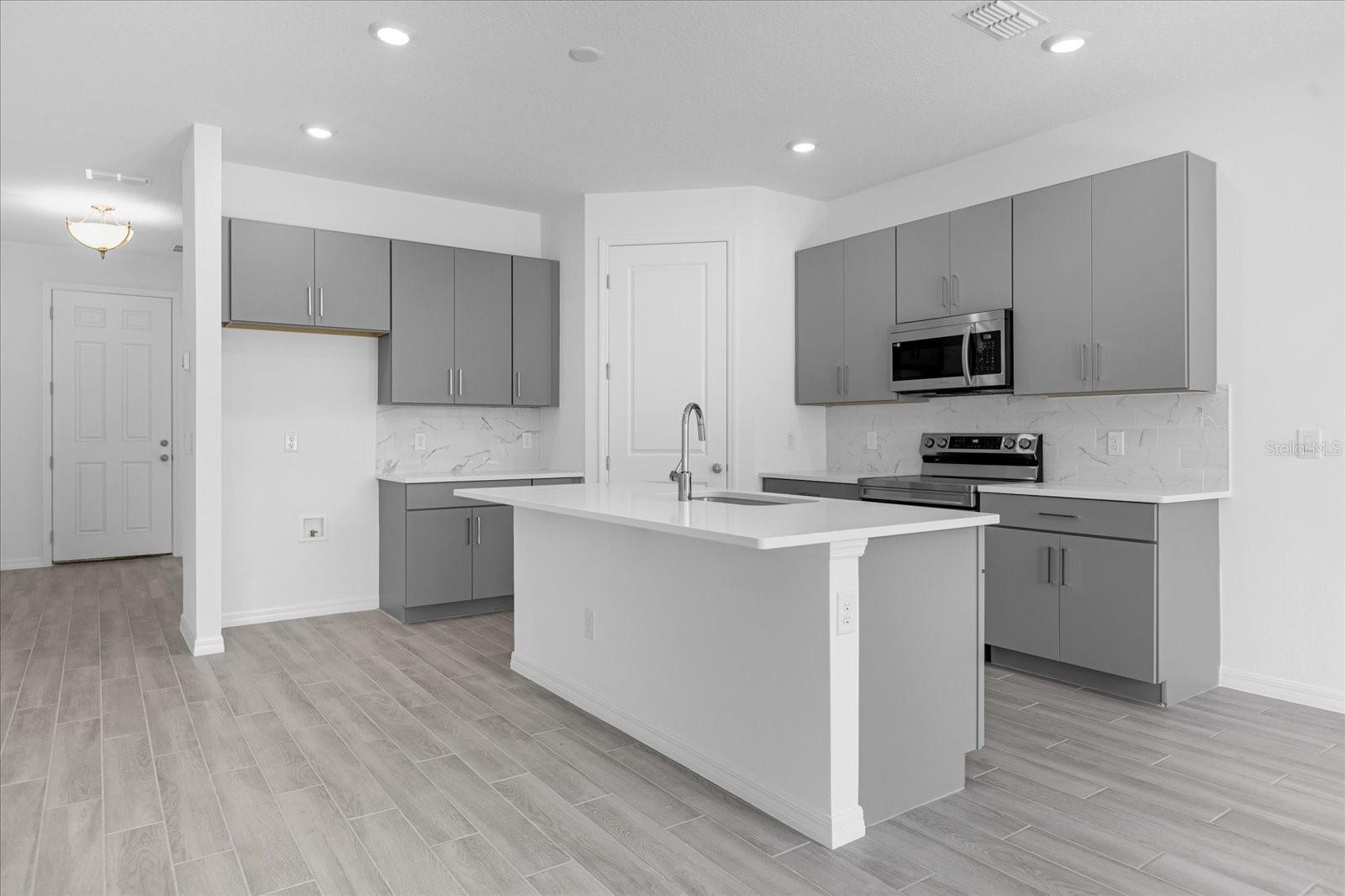 2306 LANCASHIRE ST, DAVENPORT, FL, 33896
