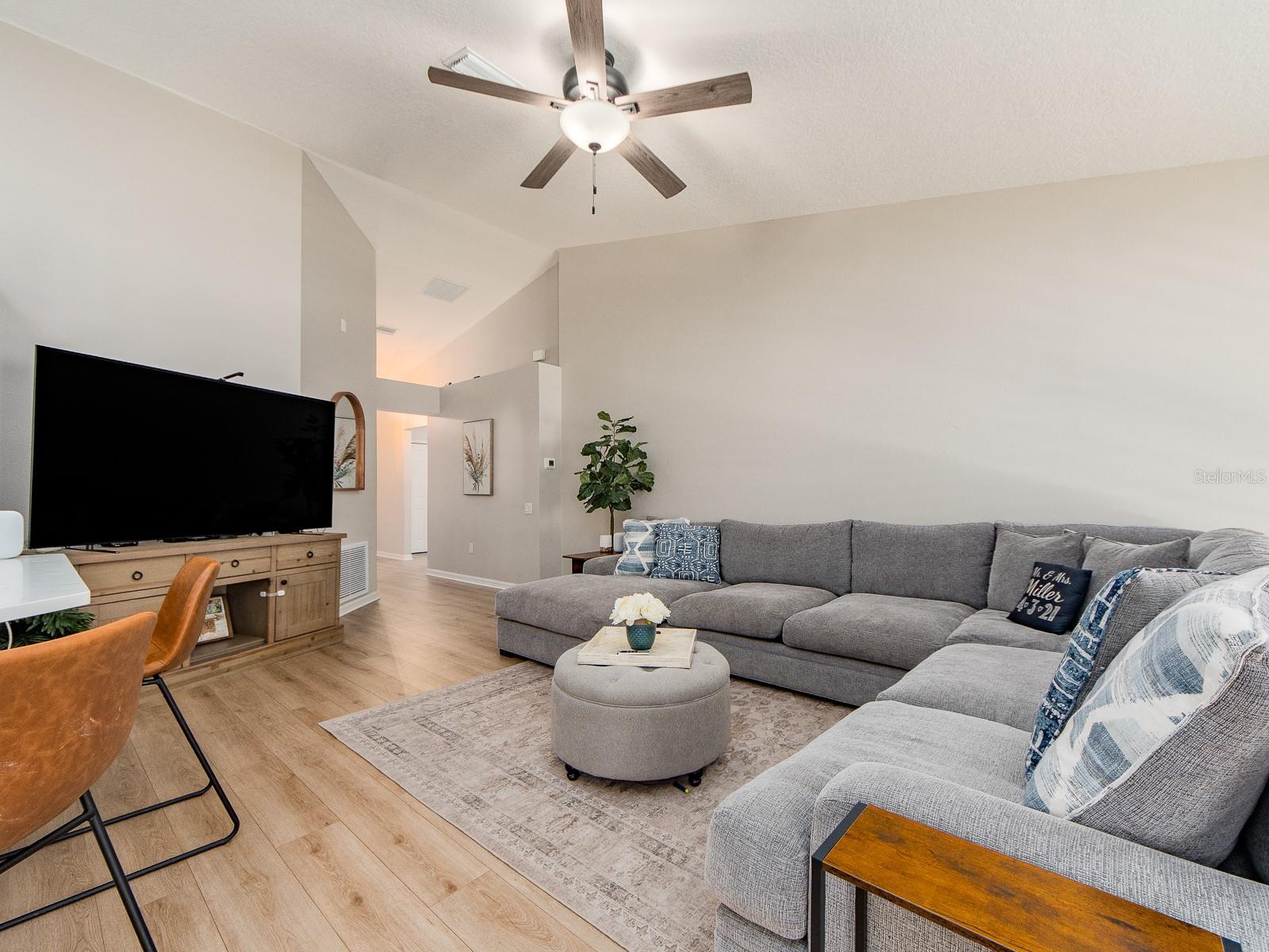 1700 BLUE LAKE CT, TARPON SPRINGS, FL, 34689