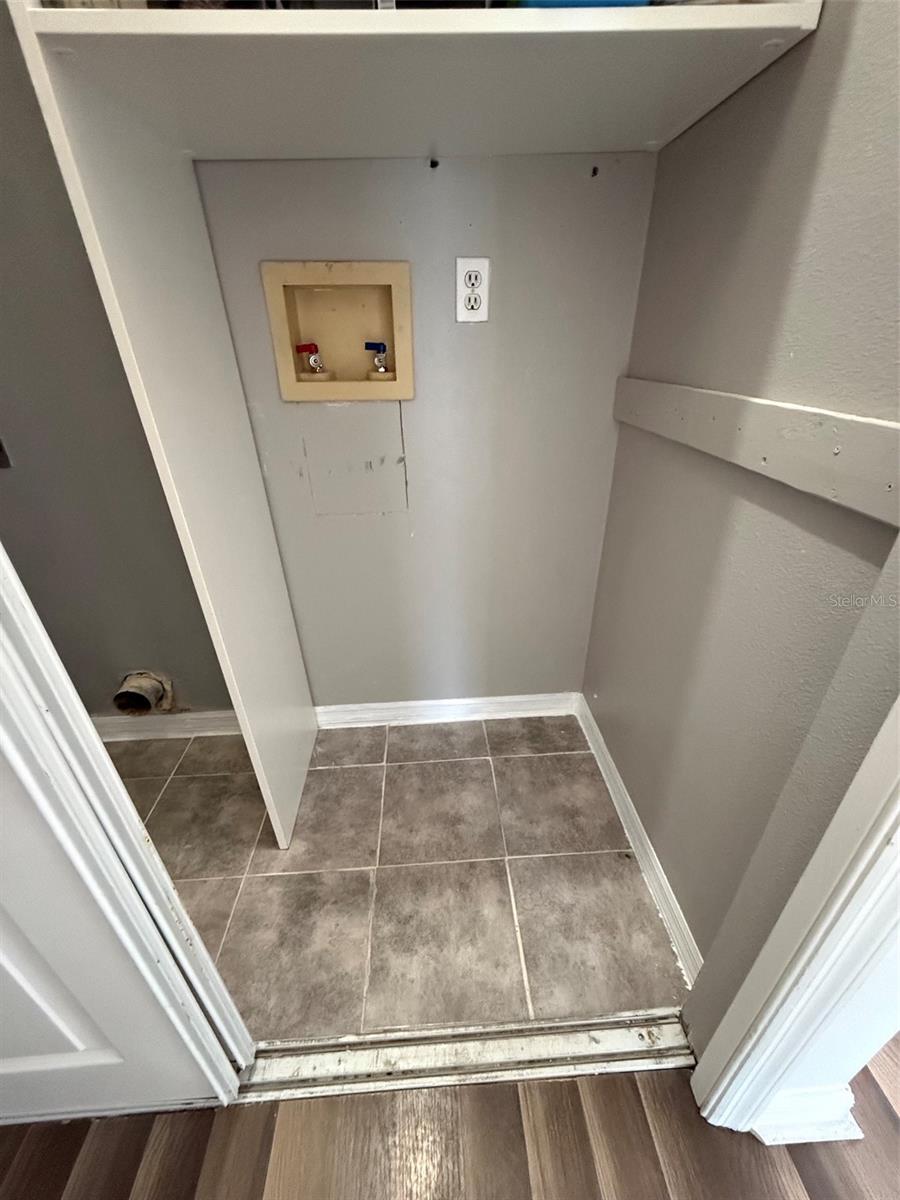5841 DORHAM PLACE, WESLEY CHAPEL, FL, 33545