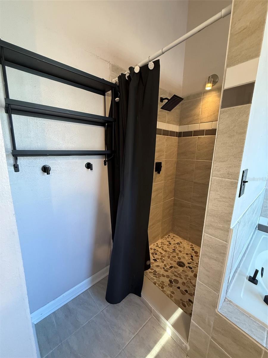 5841 DORHAM PLACE, WESLEY CHAPEL, FL, 33545