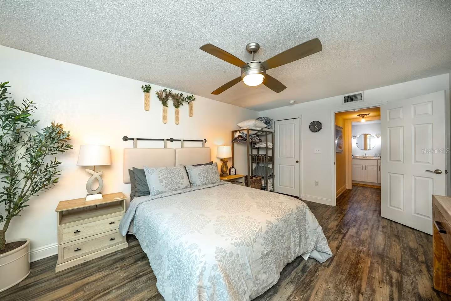 17035 GULF BLVD #216, ST PETERSBURG, FL, 33708