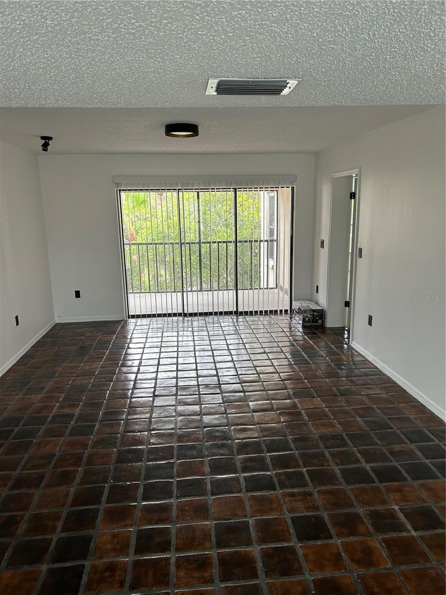 2462 KINGFISHER LN #J203, CLEARWATER, FL, 33762