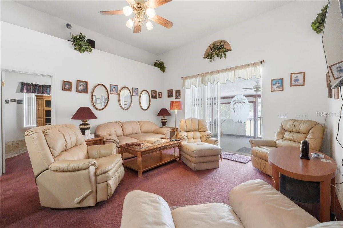 103 N 1ST ST, EAGLE LAKE, FL, 33839