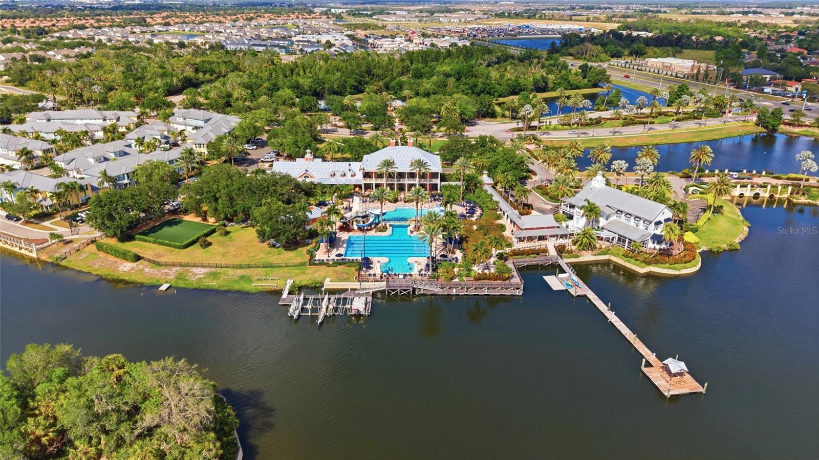 725 WINTERSIDE DR, APOLLO BEACH, FL, 33572