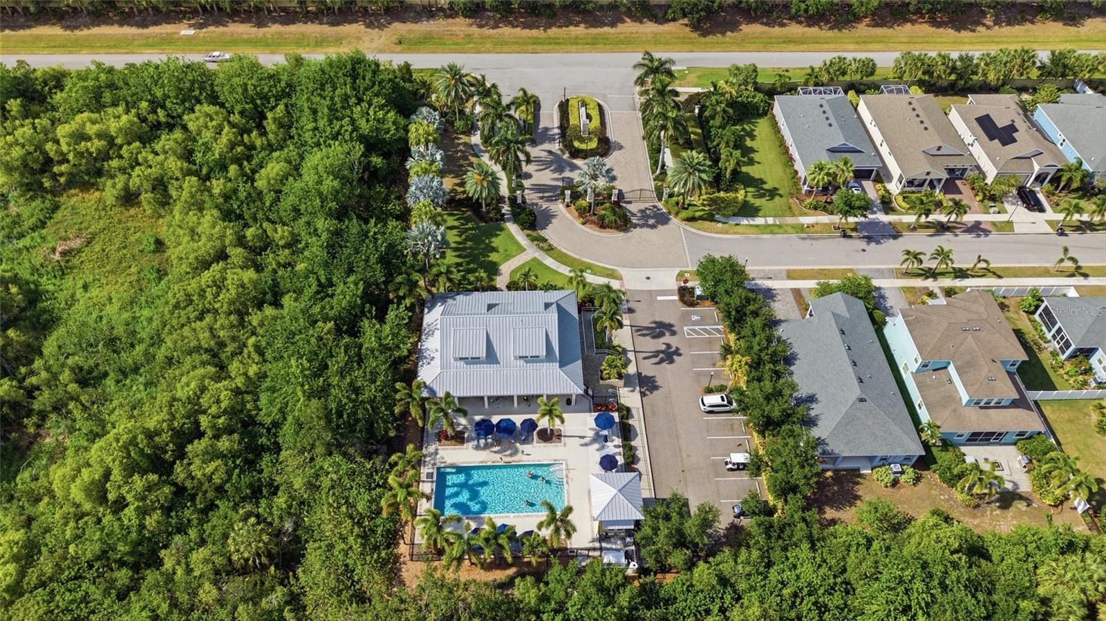 725 WINTERSIDE DR, APOLLO BEACH, FL, 33572