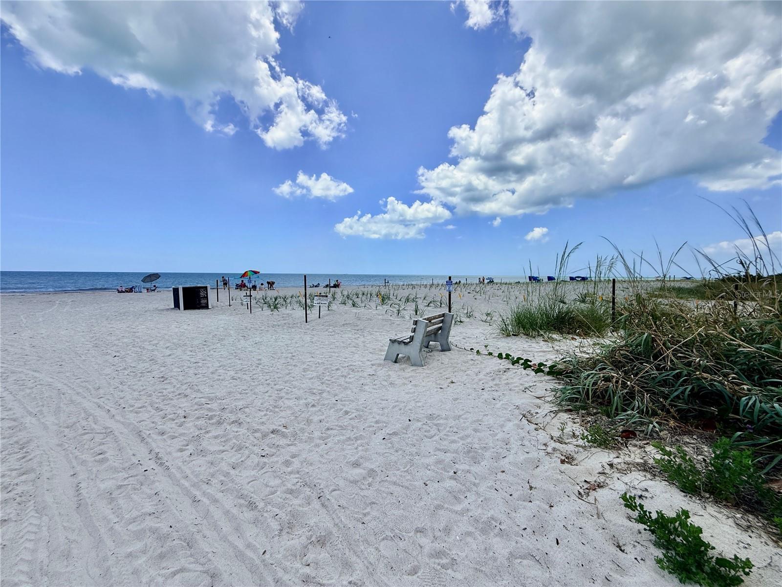 19417 GULF BLVD #D201, INDIAN ROCKS BEACH, FL, 33785