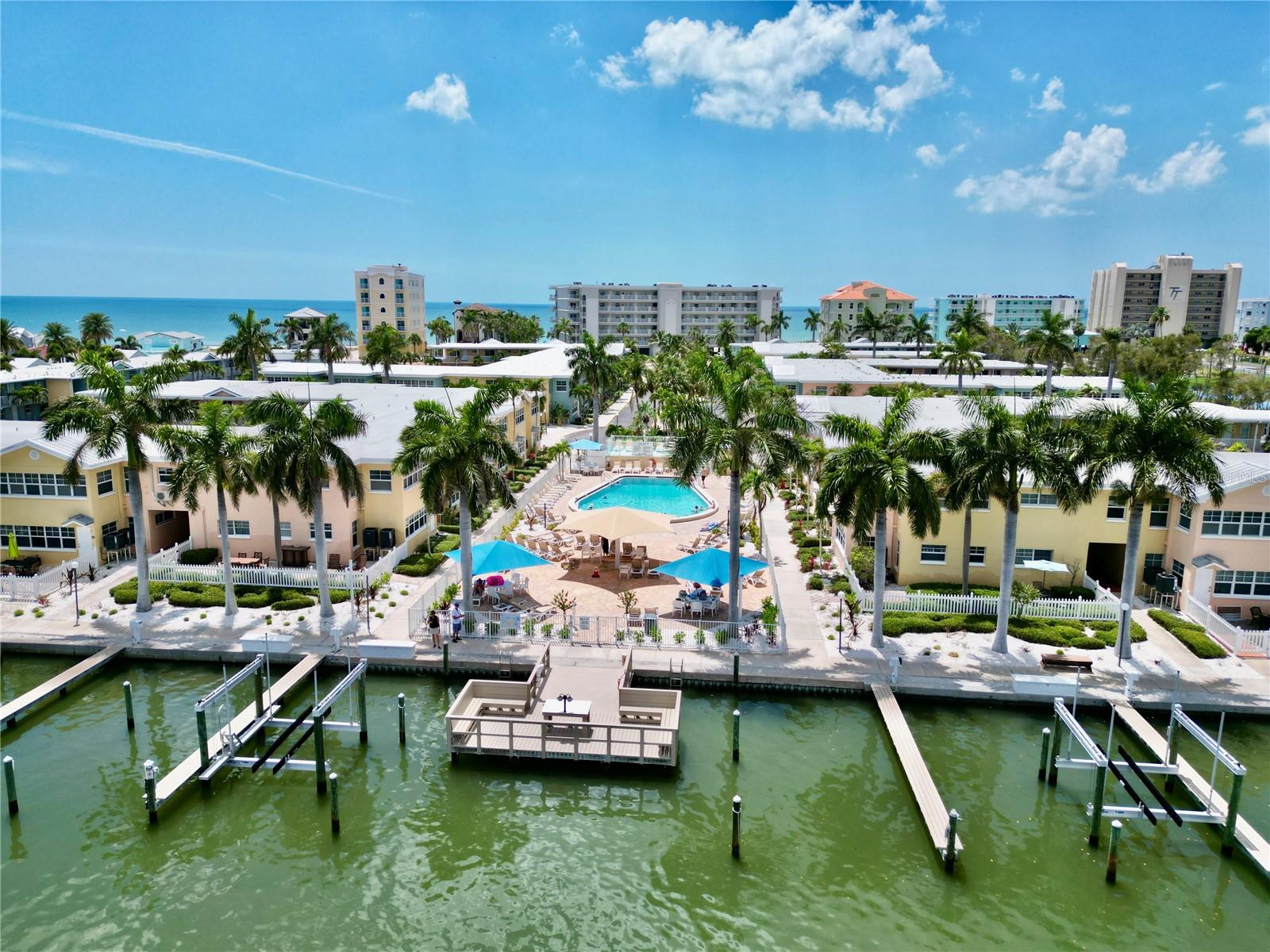 19417 GULF BLVD #D201, INDIAN ROCKS BEACH, FL, 33785