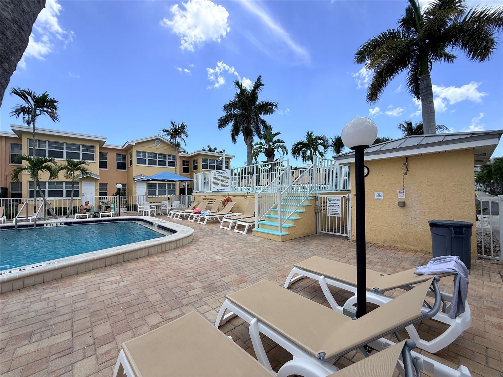 19417 GULF BLVD #D201, INDIAN ROCKS BEACH, FL, 33785