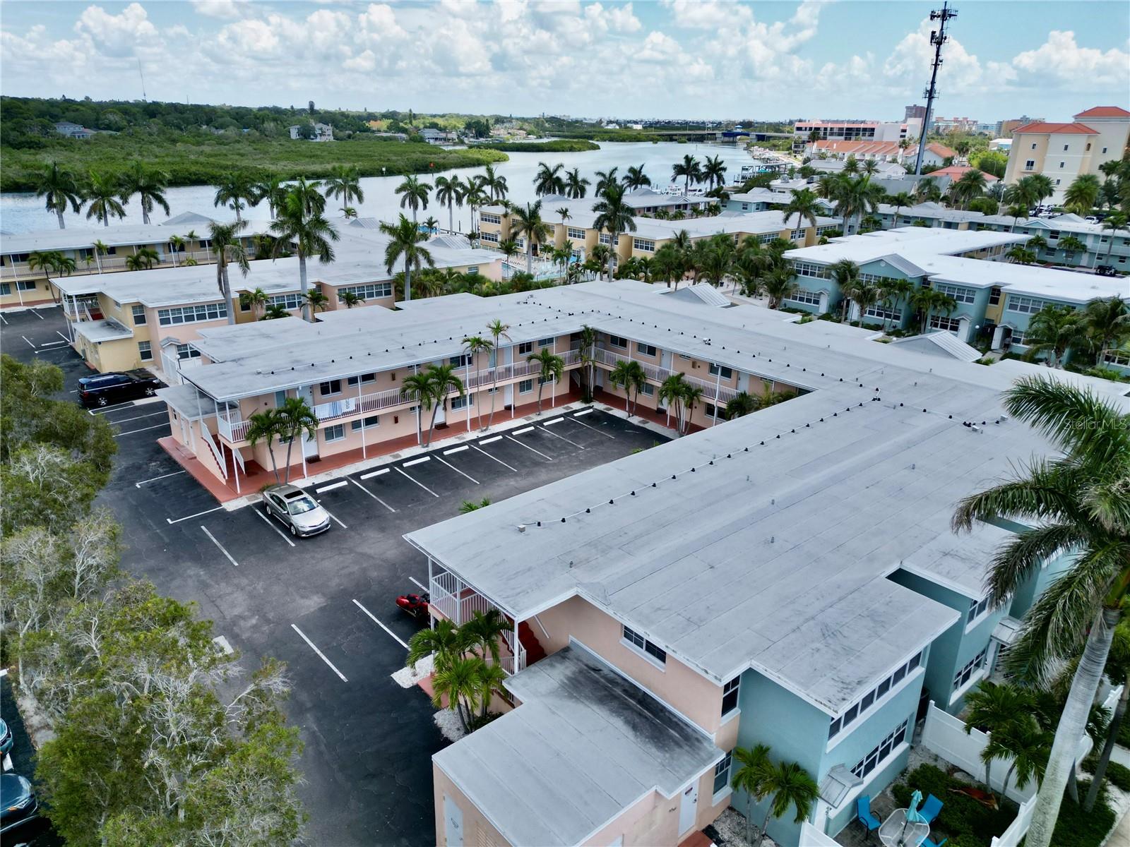 19417 GULF BLVD #D201, INDIAN ROCKS BEACH, FL, 33785