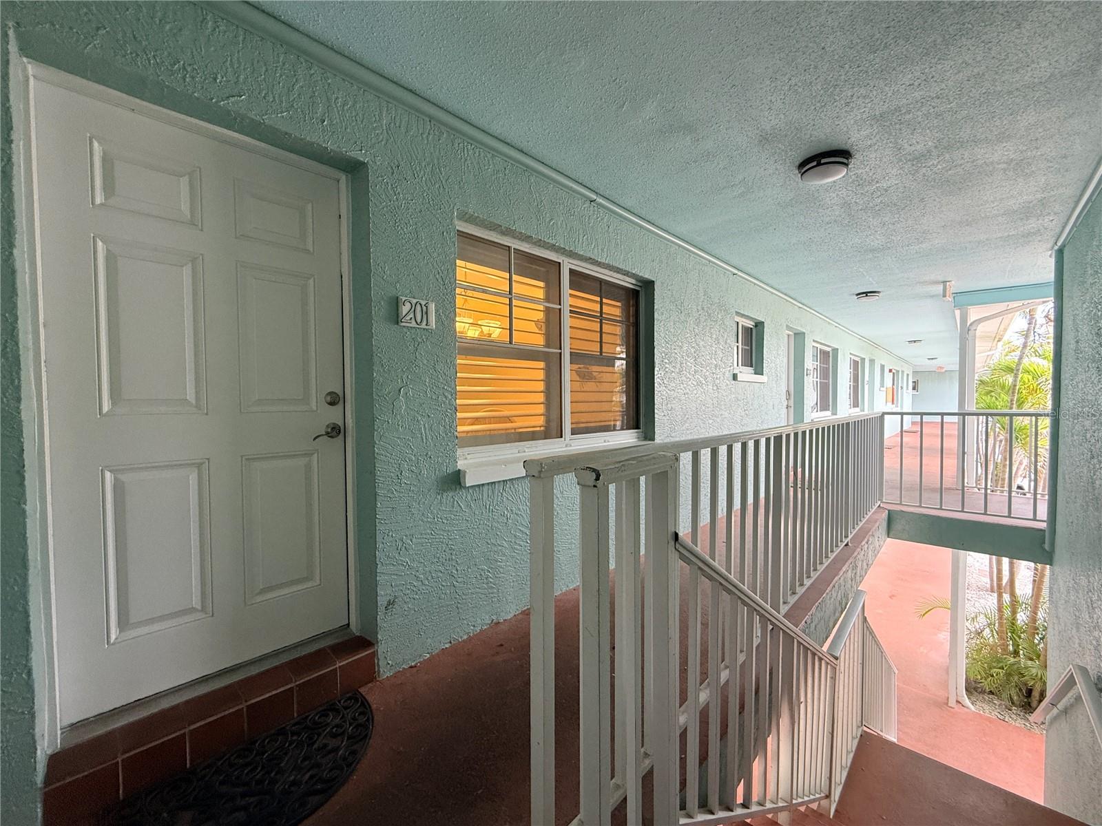 19417 GULF BLVD #D201, INDIAN ROCKS BEACH, FL, 33785