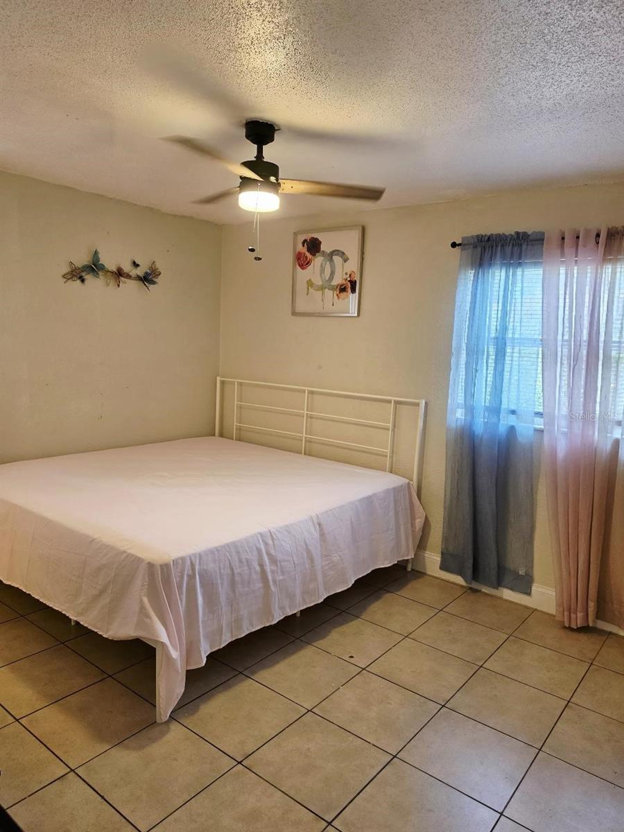2316 MISPAH AVE, LEESBURG, FL, 34748