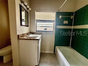 3414 W OAKELLAR AVE, TAMPA, FL, 33611