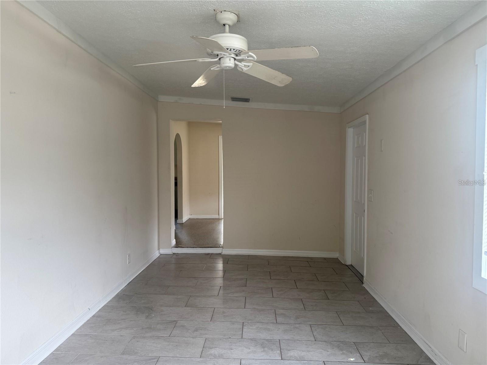 3414 W OAKELLAR AVE, TAMPA, FL, 33611