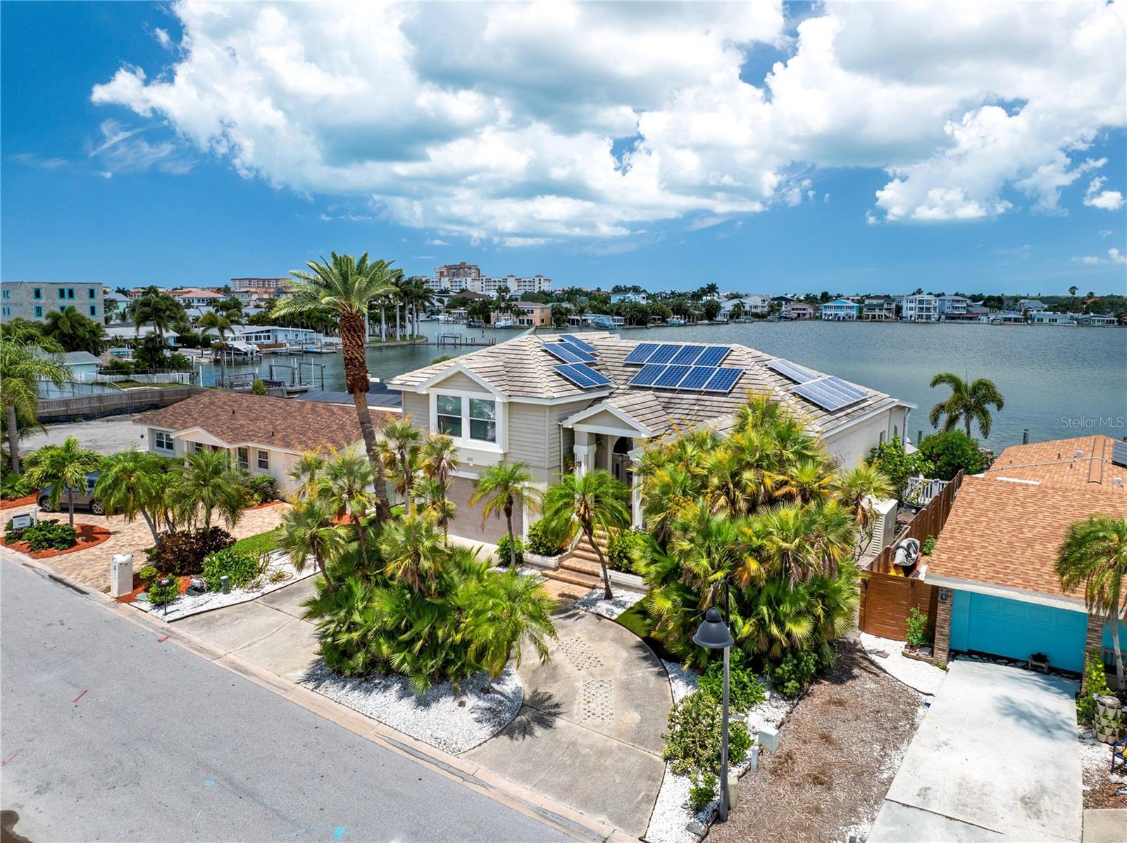 330 173RD AVE E, NORTH REDINGTON BEACH, FL, 33708