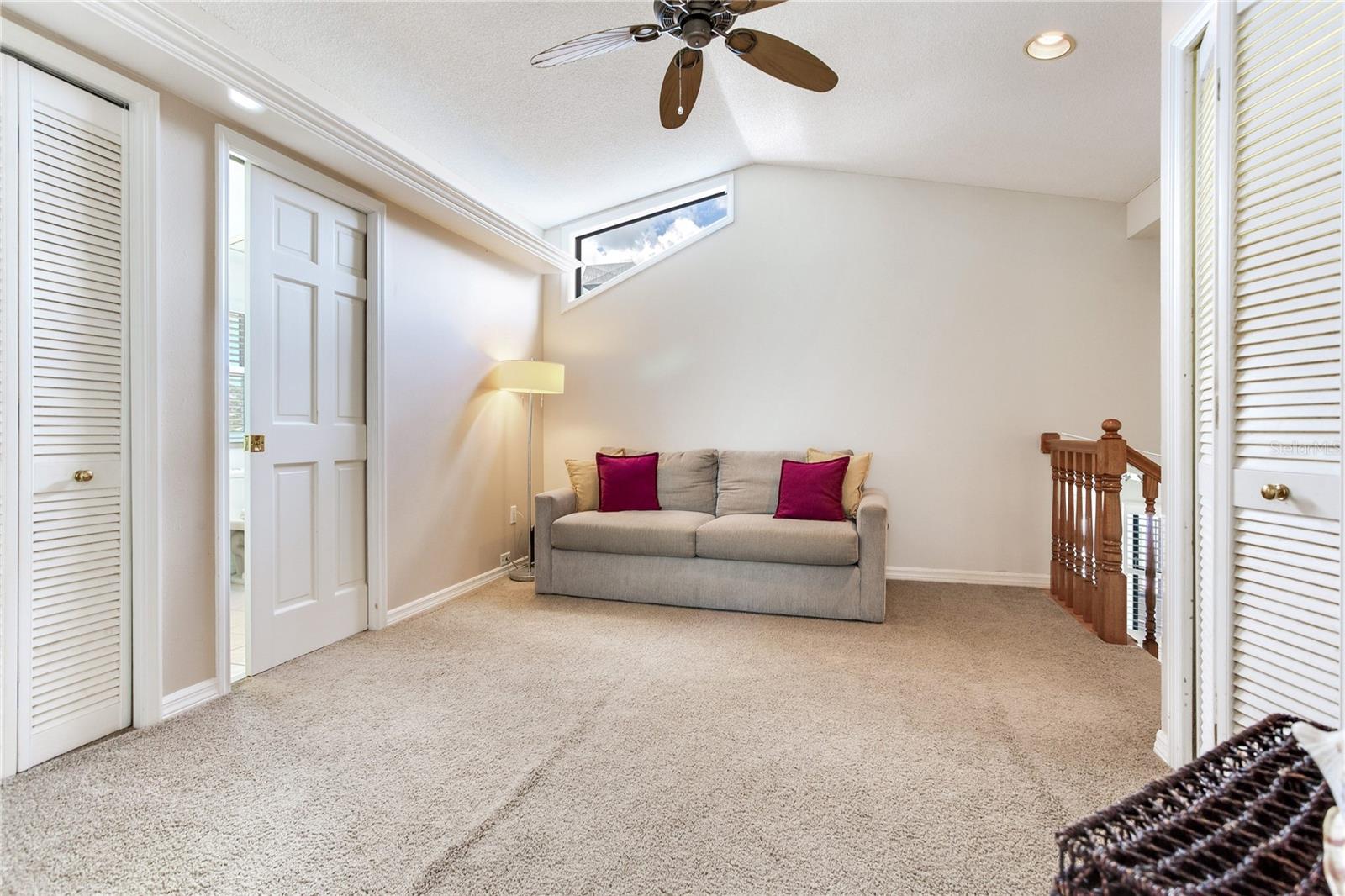 330 173RD AVE E, NORTH REDINGTON BEACH, FL, 33708