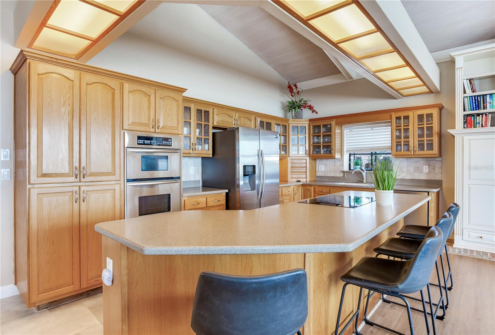 330 173RD AVE E, NORTH REDINGTON BEACH, FL, 33708