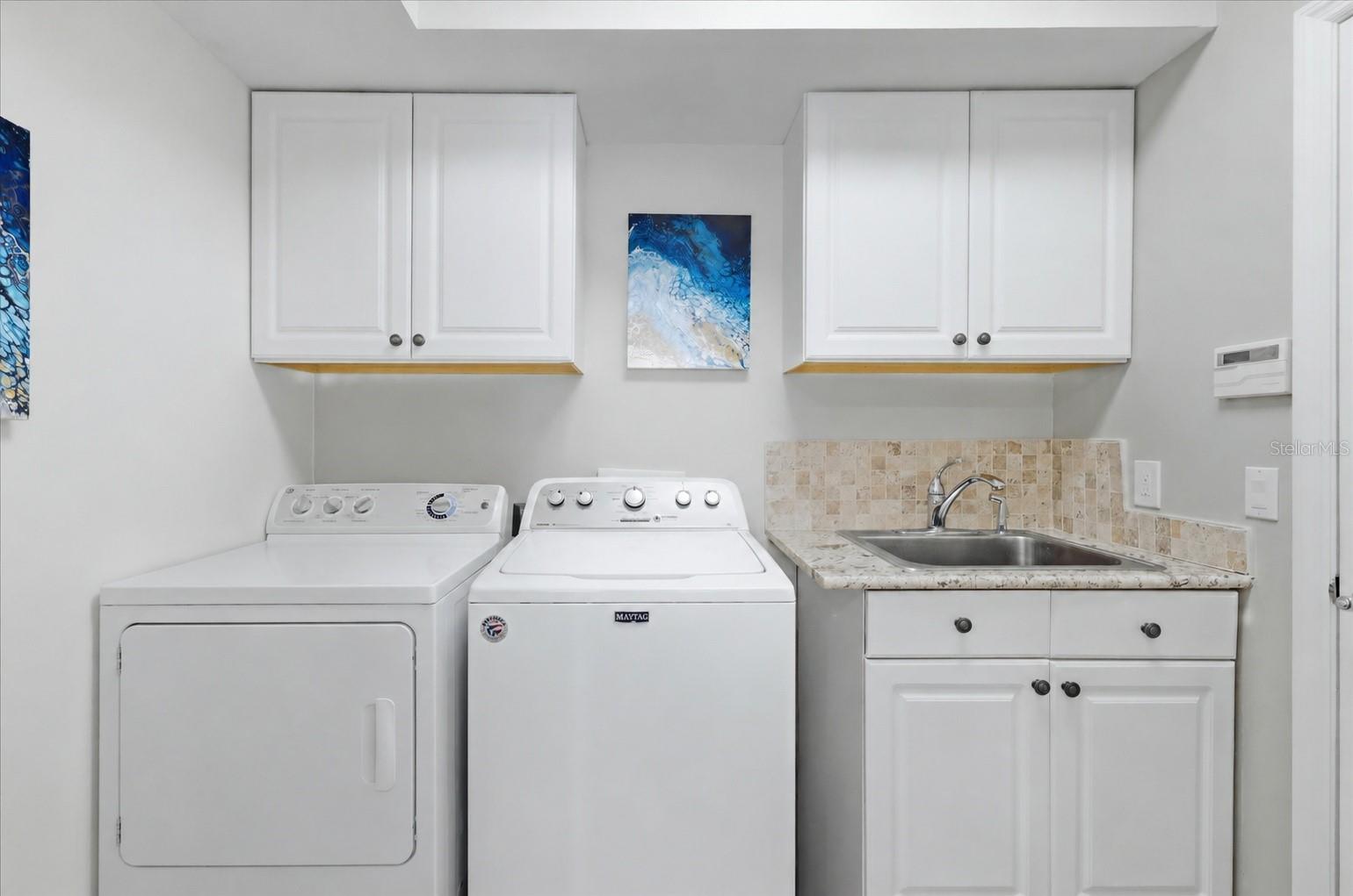 6602 VIRGINIA XING, UNIVERSITY PARK, FL, 34201