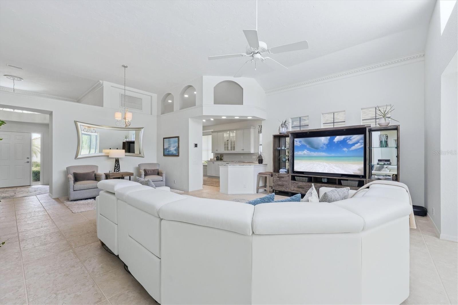 6602 VIRGINIA XING, UNIVERSITY PARK, FL, 34201