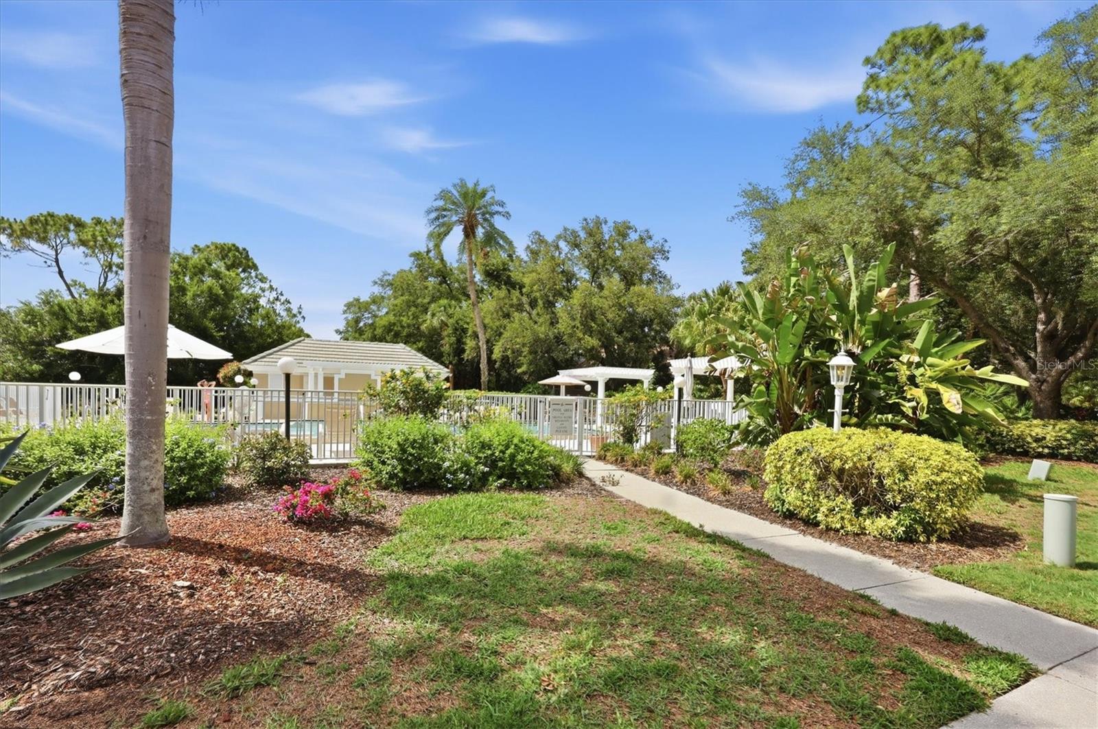 6602 VIRGINIA XING, UNIVERSITY PARK, FL, 34201