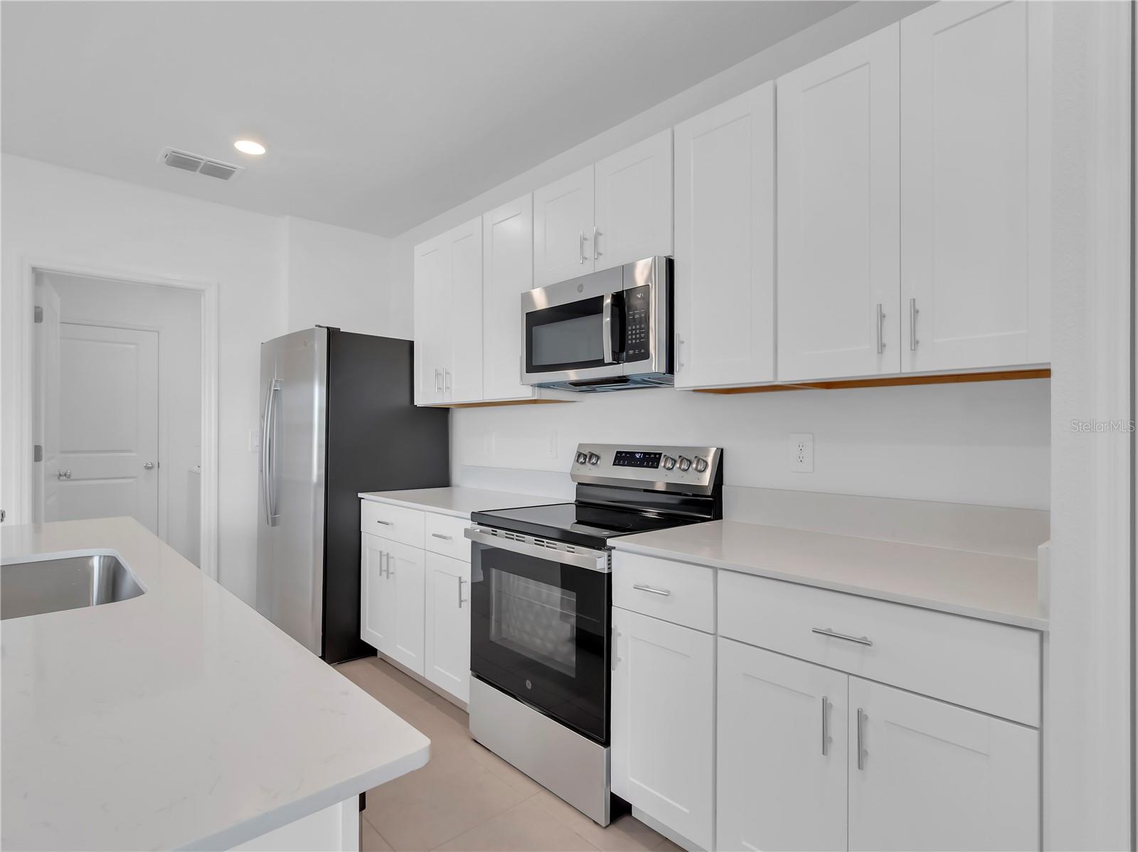 5771 RED KITE DR, WIMAUMA, FL, 33598