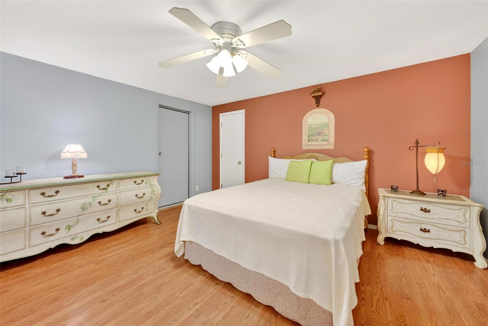 31643 HOWARD ST, TAVARES, FL, 32778