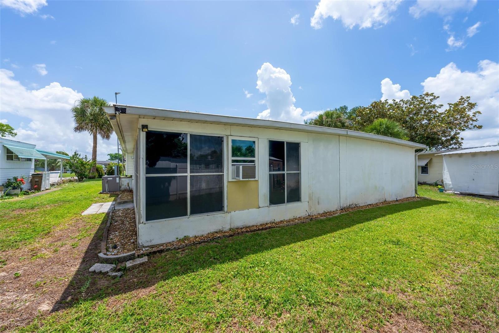 31643 HOWARD ST, TAVARES, FL, 32778