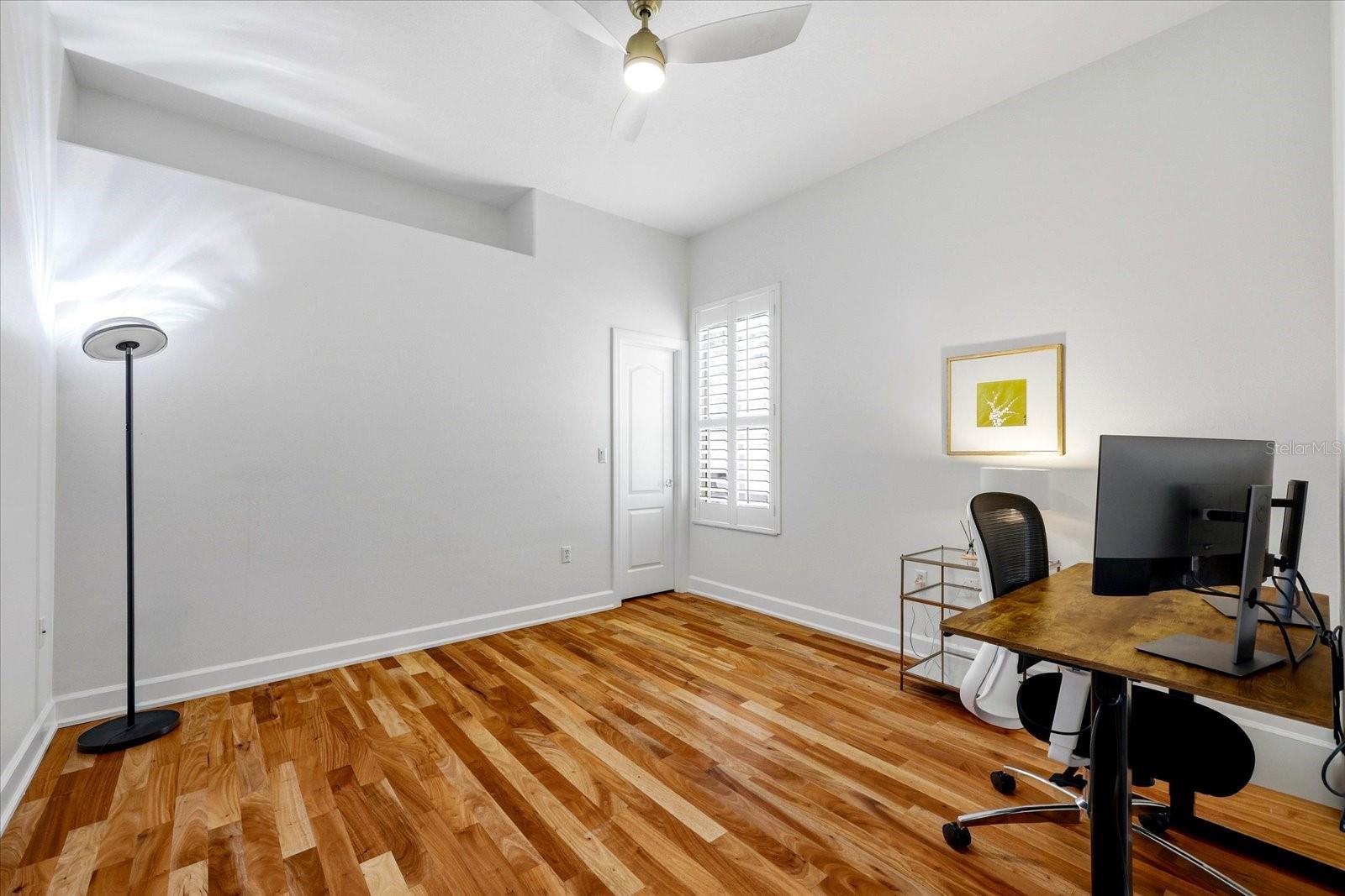 1038 WIDEVIEW AVE, TARPON SPRINGS, FL, 34689