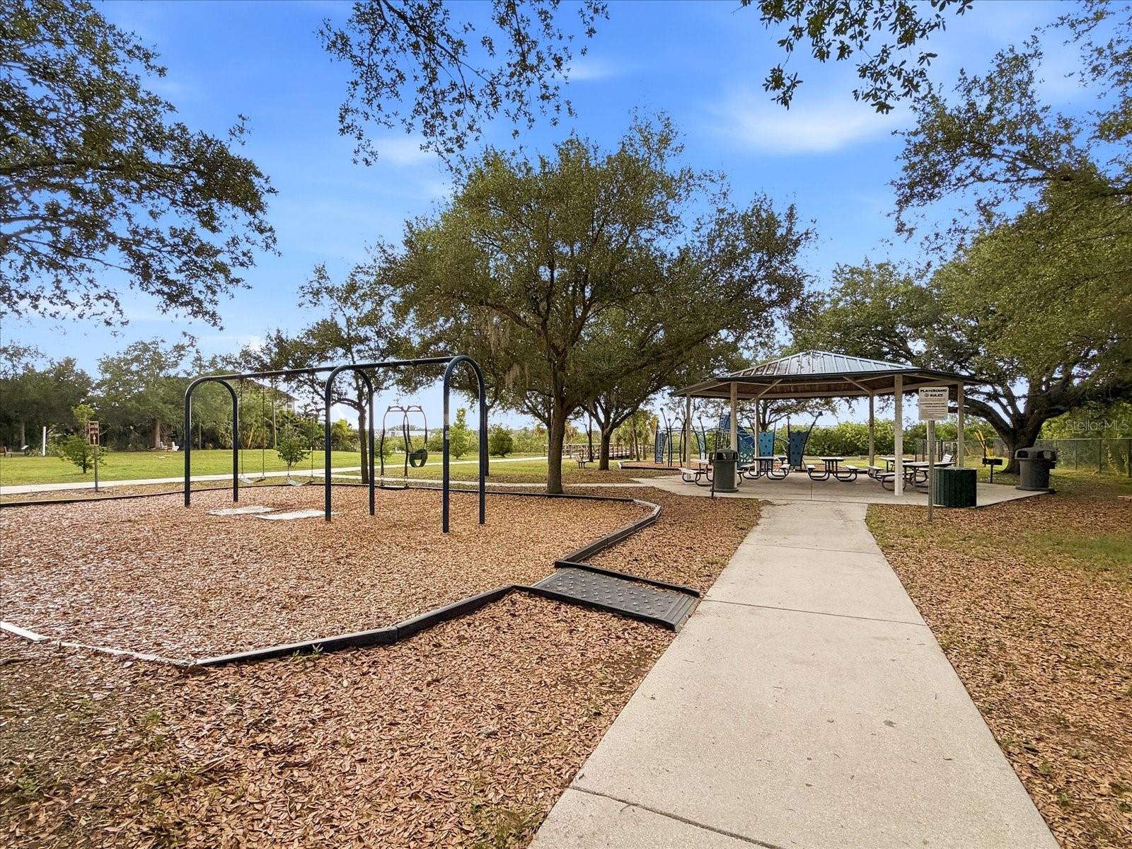 1038 WIDEVIEW AVE, TARPON SPRINGS, FL, 34689
