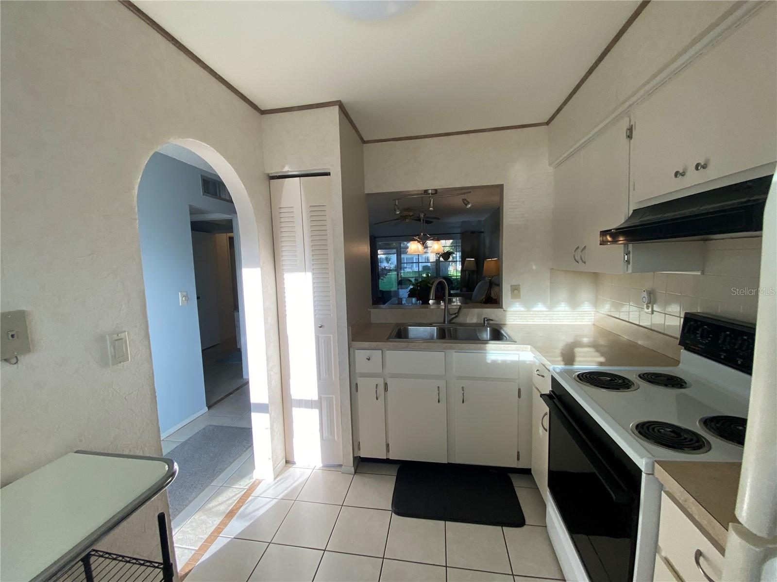 3157 MISSION GROVE DR, PALM HARBOR, FL, 34684