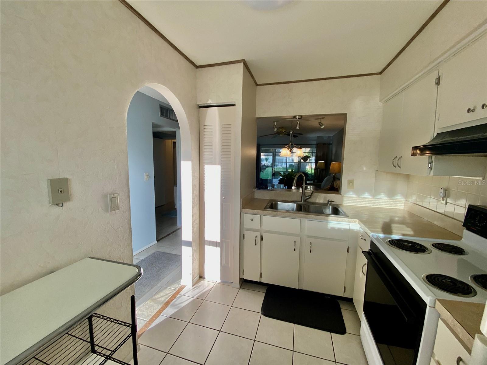 3157 MISSION GROVE DR, PALM HARBOR, FL, 34684