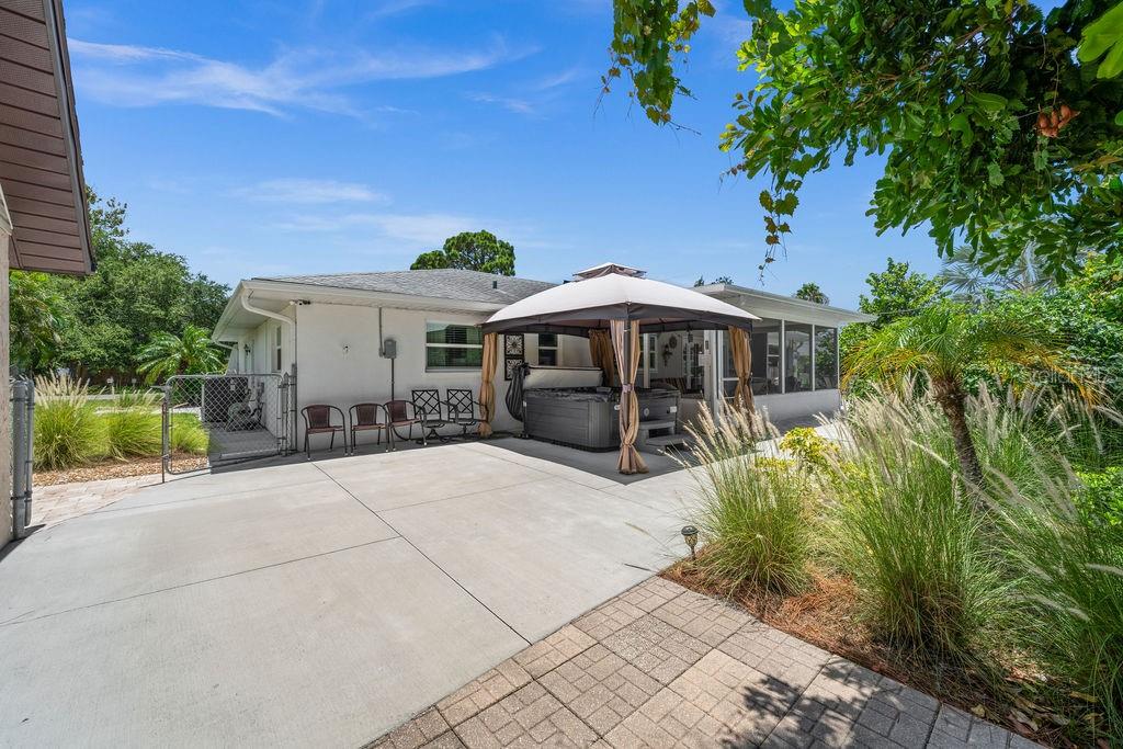 1024 HORIZON RD, VENICE, FL, 34293