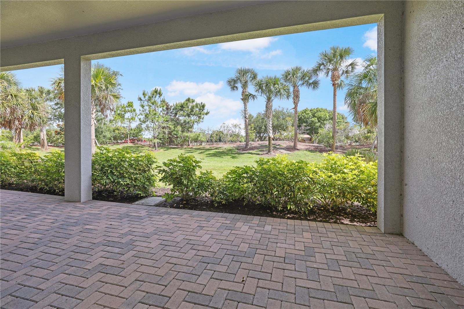 6133 LUNGO LAGO DR, SARASOTA, FL, 34241