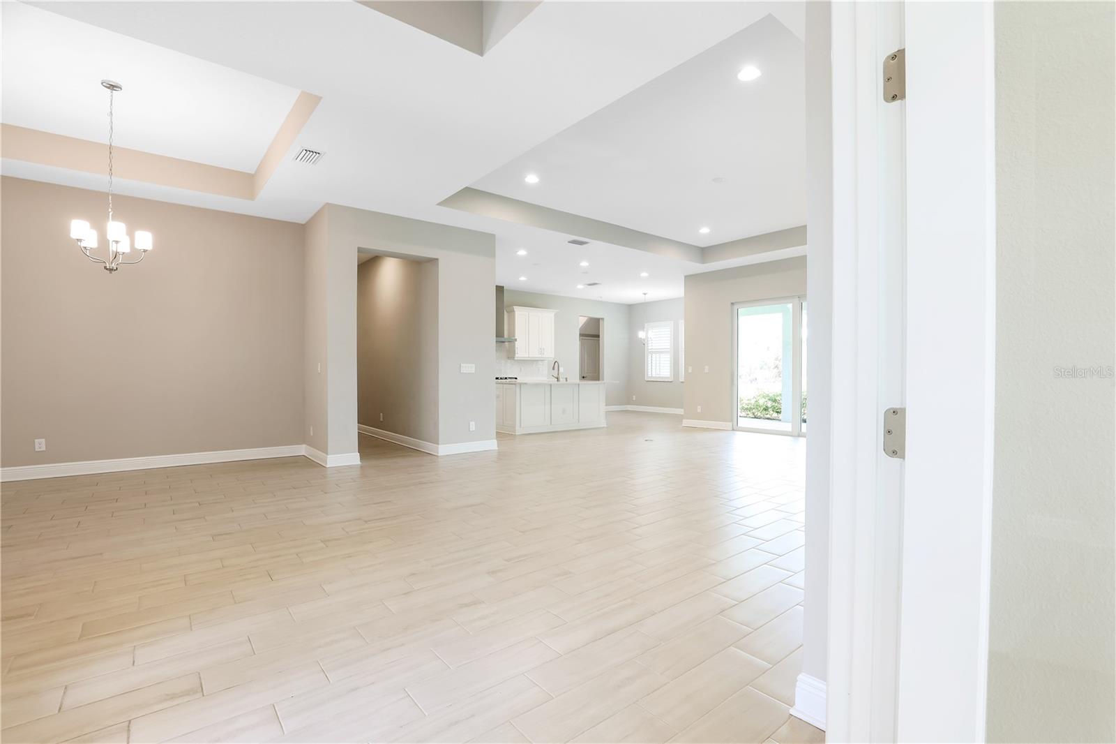 6133 LUNGO LAGO DR, SARASOTA, FL, 34241
