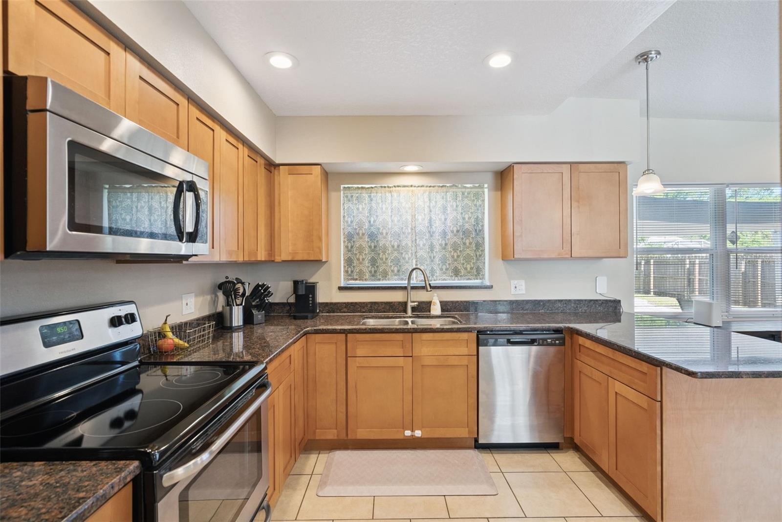 7522 LOVELY LN, ORLANDO, FL, 32810