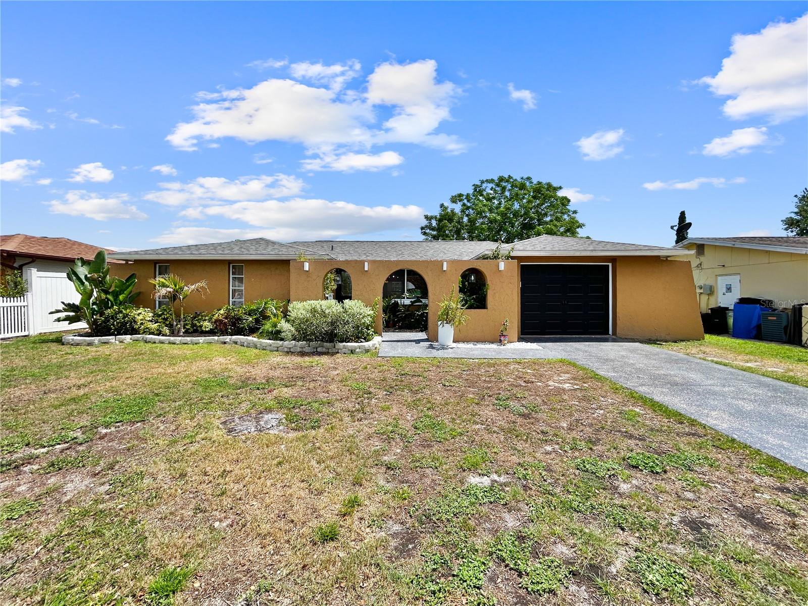 6904 TIERRA LINDA ST, PORT RICHEY, FL, 34668
