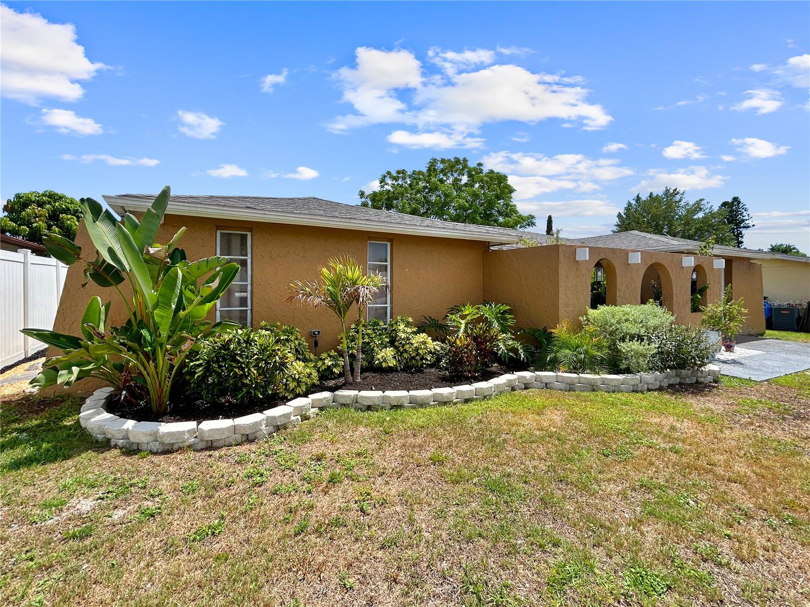 6904 TIERRA LINDA ST, PORT RICHEY, FL, 34668