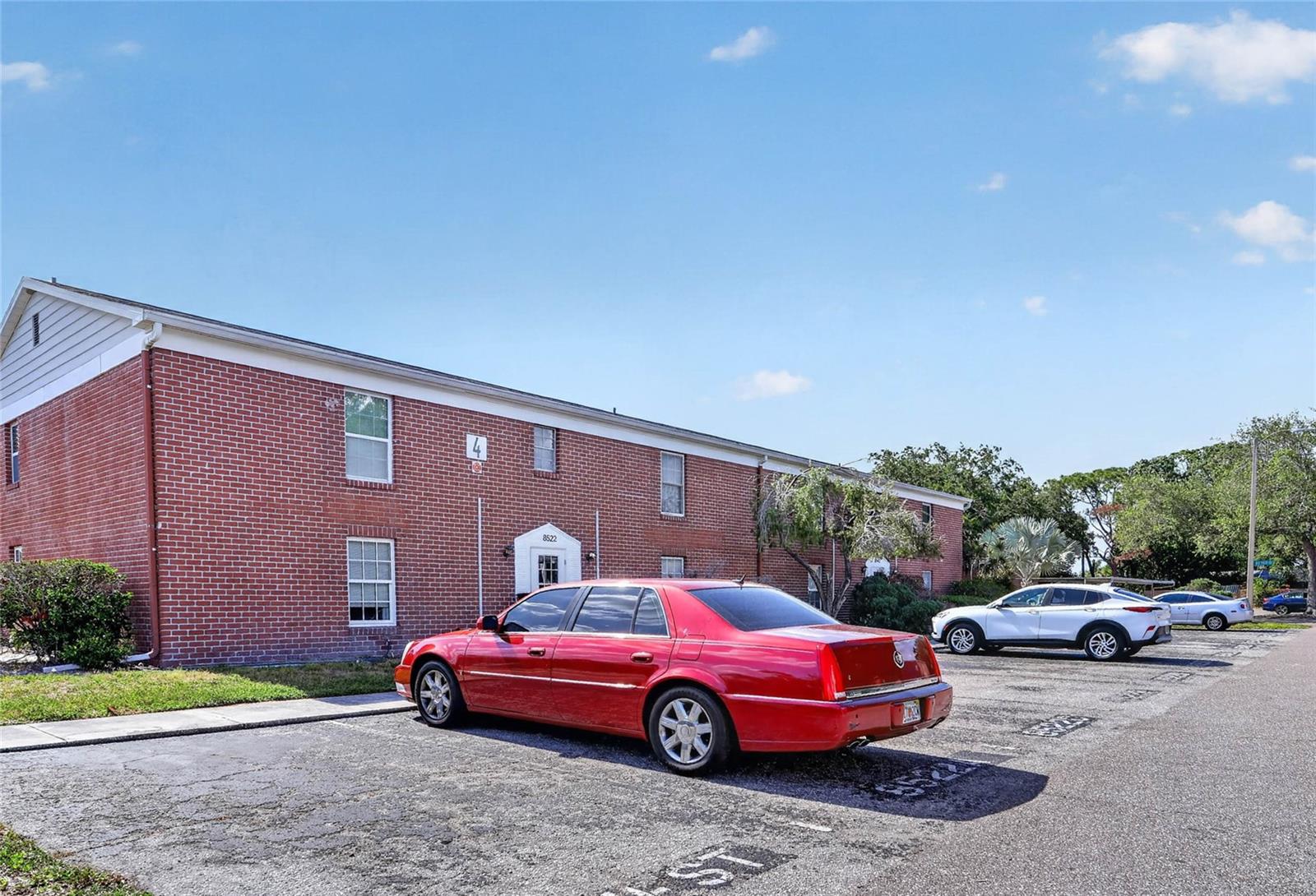 8542 10TH ST N #B, ST PETERSBURG, FL, 33702