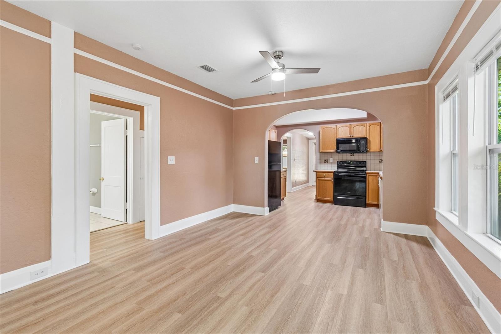 2908 WOODROW AVE, TAMPA, FL, 33602