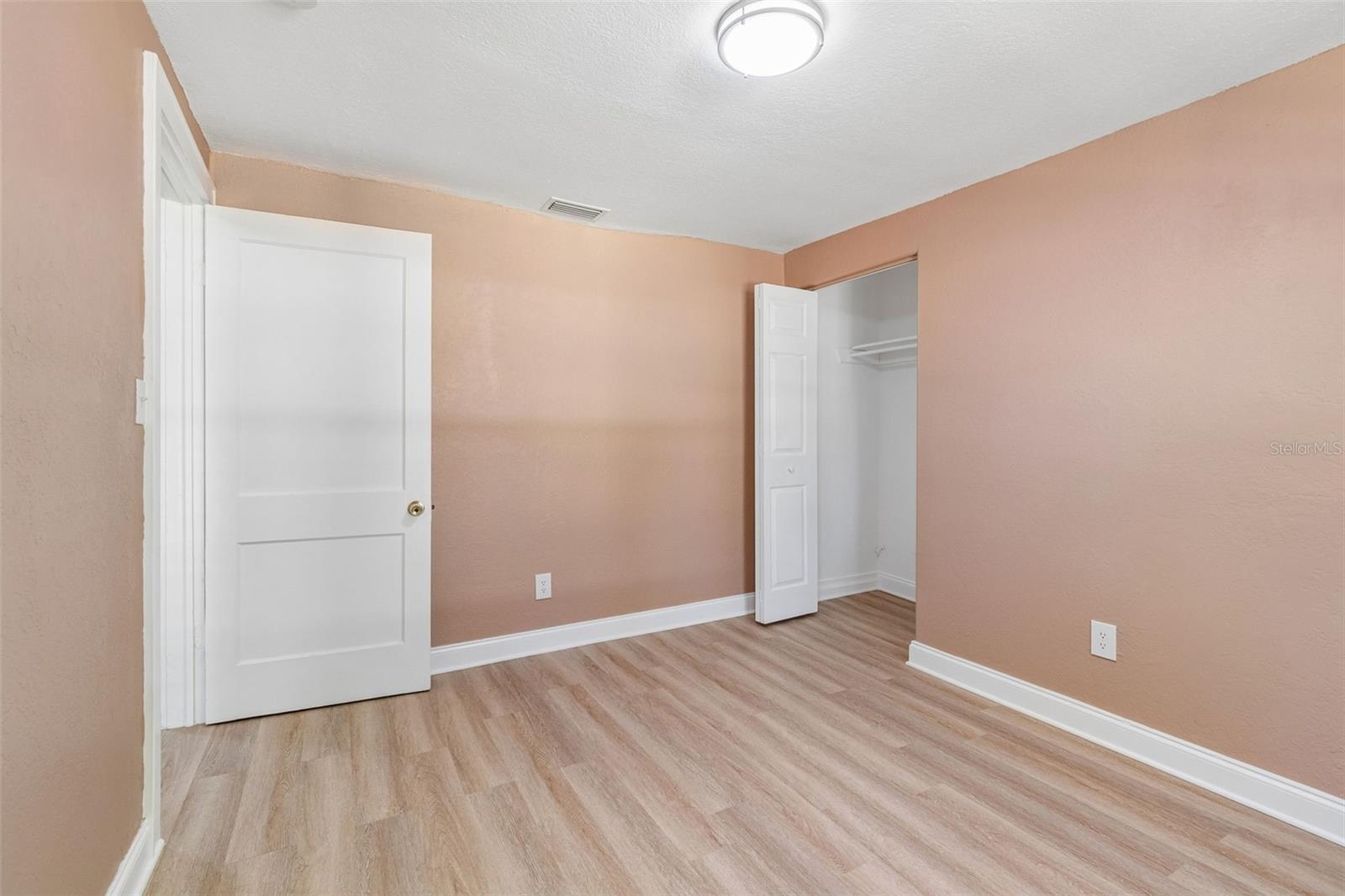 2908 WOODROW AVE, TAMPA, FL, 33602