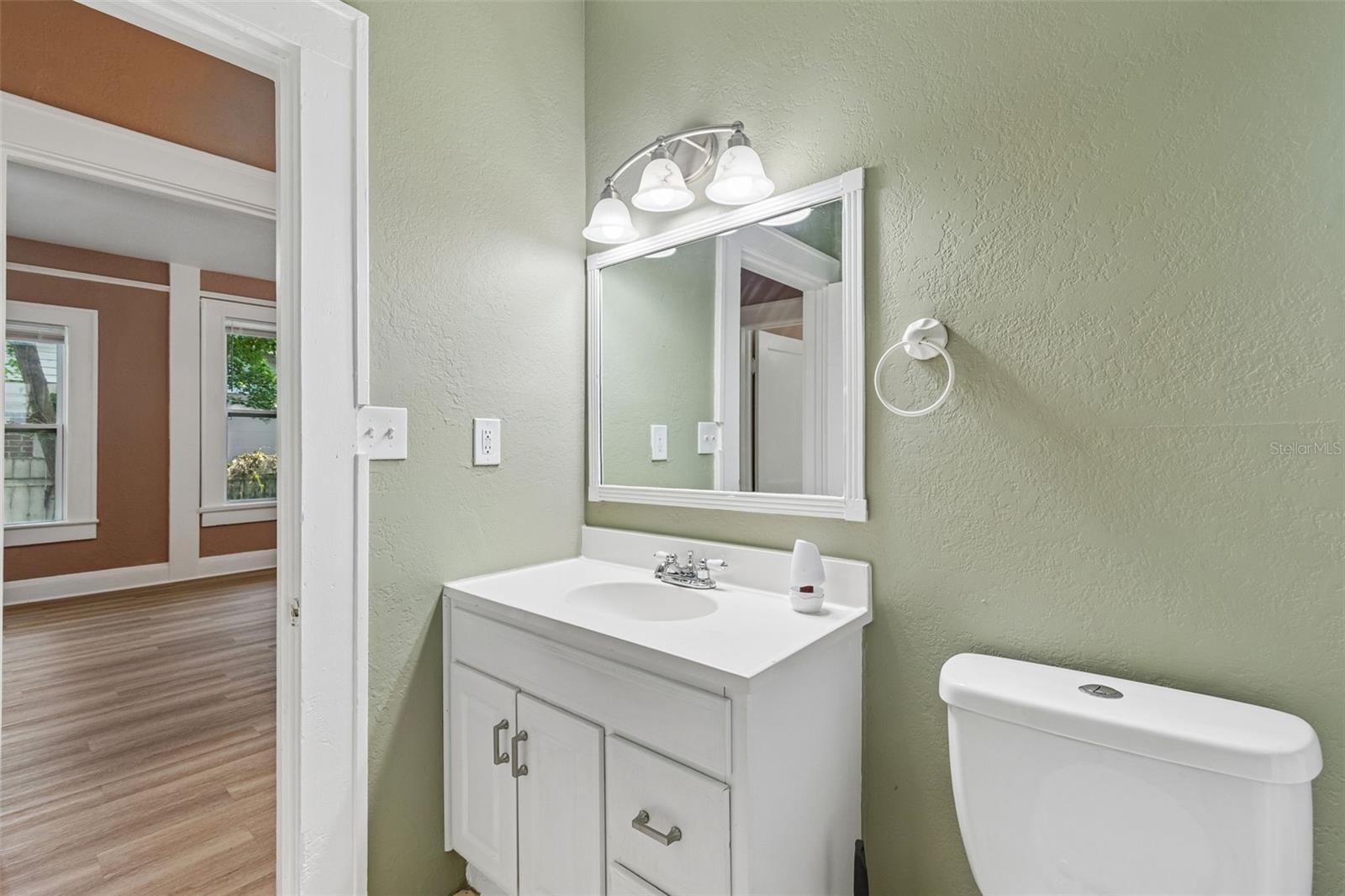 2908 WOODROW AVE, TAMPA, FL, 33602