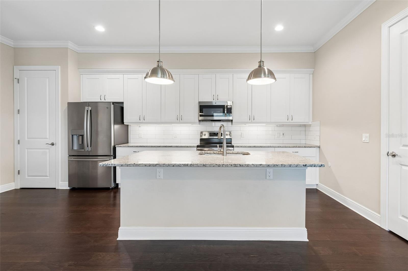 13047 SANCTUARY VILLAGE LN, TAMPA, FL, 33624