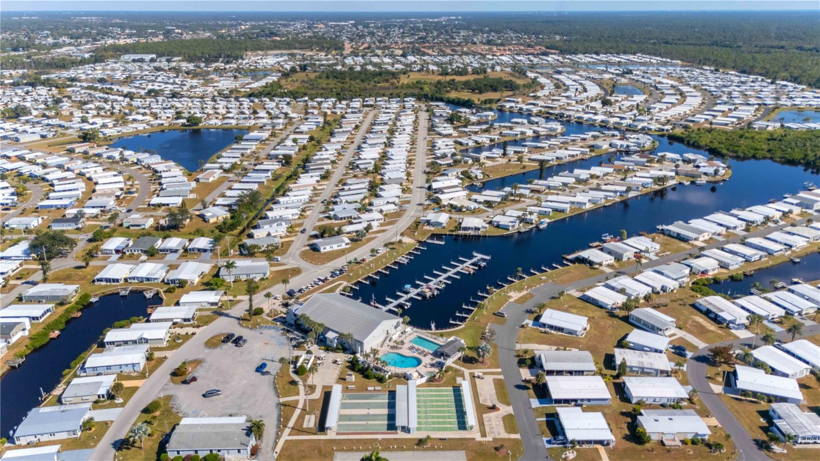 527 FLEETWOOD ST, NORTH PORT, FL, 34287
