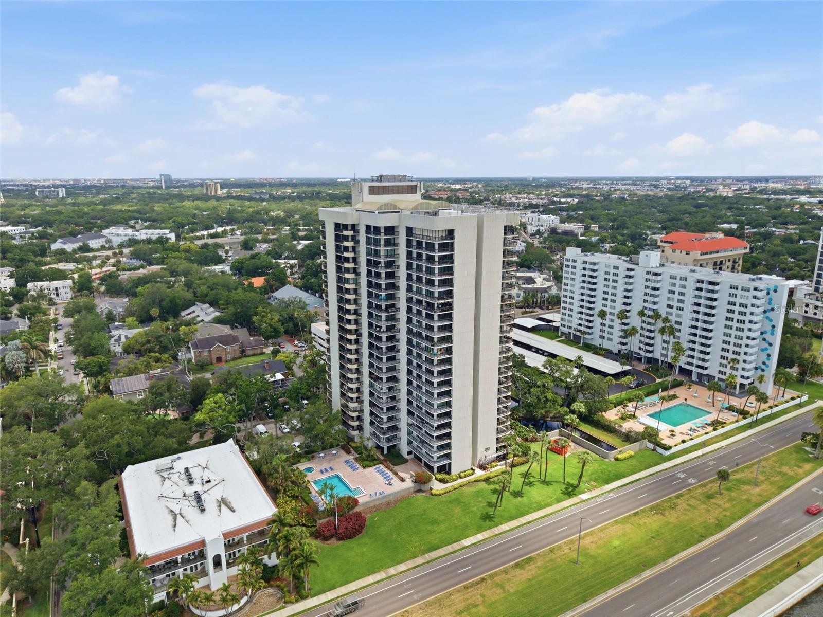 2413 BAYSHORE BLVD #1004, TAMPA, FL, 33629